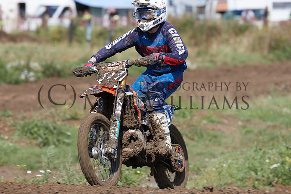 0772_DX2_6782_z